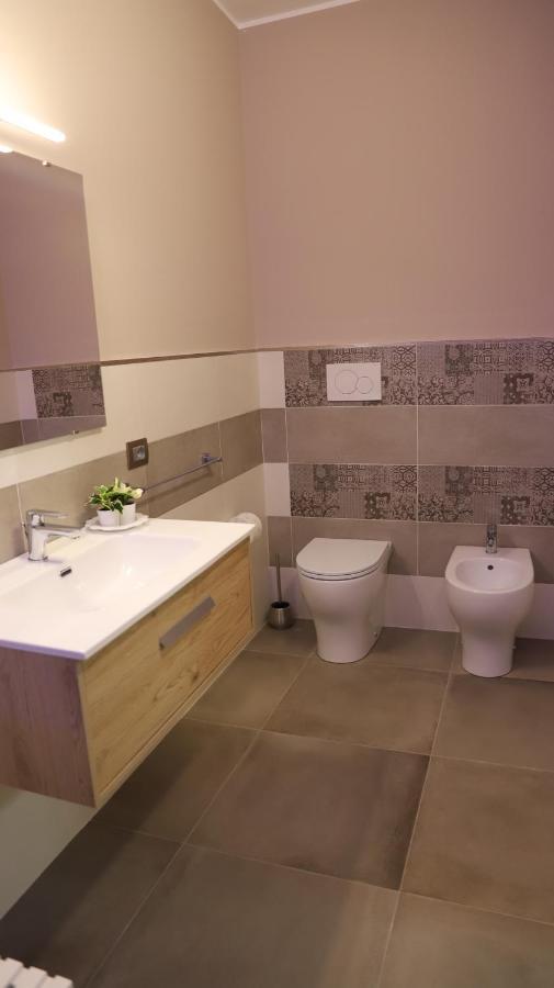 Avola My House B&B ภายนอก รูปภาพ