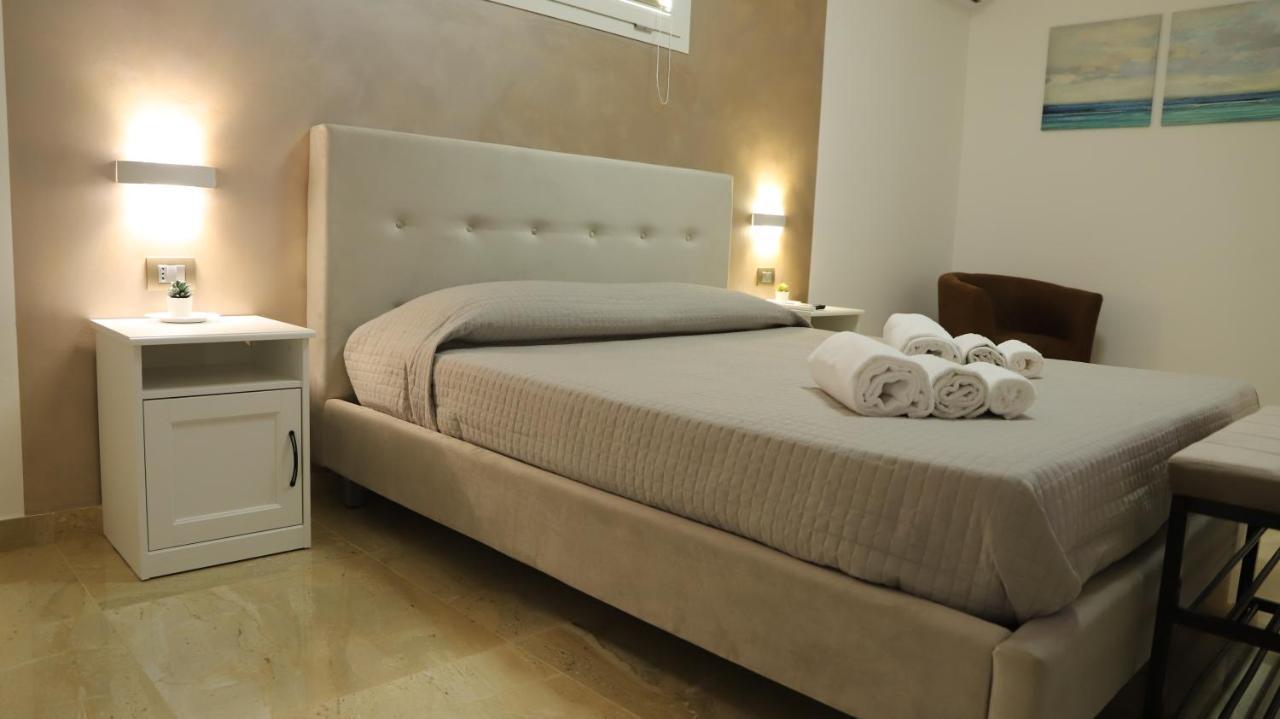 Avola My House B&B ภายนอก รูปภาพ